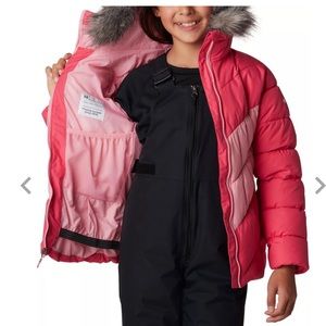 Columbia sportswear company large size 14 to 16 skiing jacket for girls